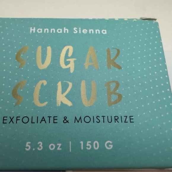 Makeup & Skin Care Bundle - Picture 3 of 9